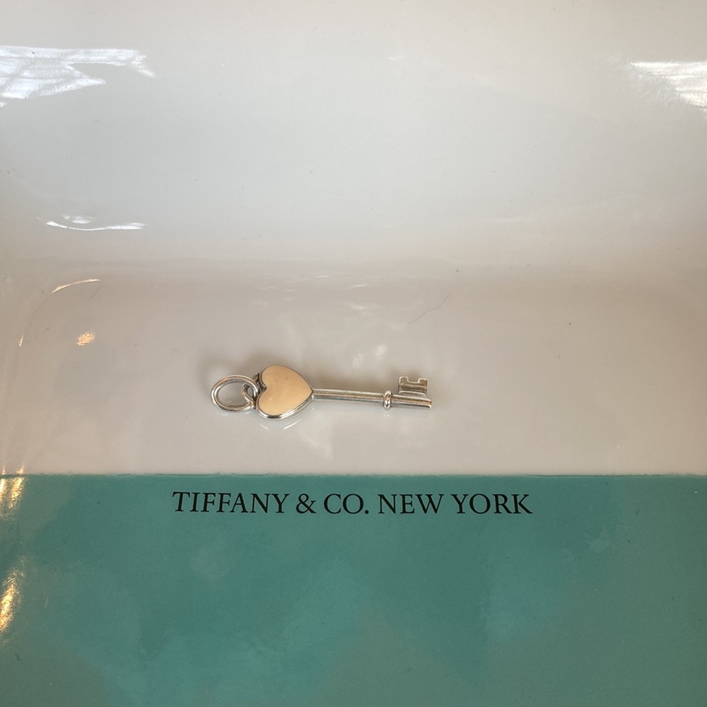 Tiffany & Co Silver baby pink enamel Key Pendant Charm for Necklace or Bracelet - Picture 5 of 10